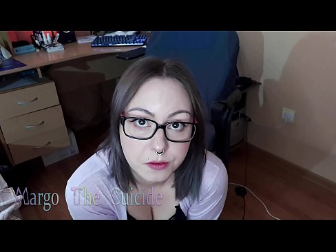 ❤️ Seksi dekle z očali globoko sesa dildo pred kamero ❤❌ Porn video na sl.pornohammer.ru