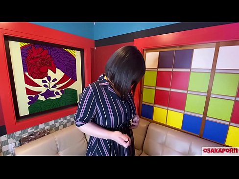 ❤️ Japonska lepotica z velikimi joški masturbira s seks igračkami in doživi orgazem. V intervjuju govori o svoji izkušnji s seksom. Ogromne joške in kosmata pička glasno stokajo. Osakaporn ❤❌ Porn video na sl.pornohammer.ru