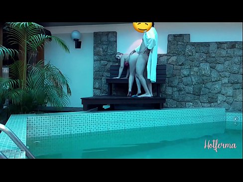 ❤️ Šef povabi služkinjo na bazen, vendar se ni mogel upreti vročemu ❤❌ Porn video na sl.pornohammer.ru